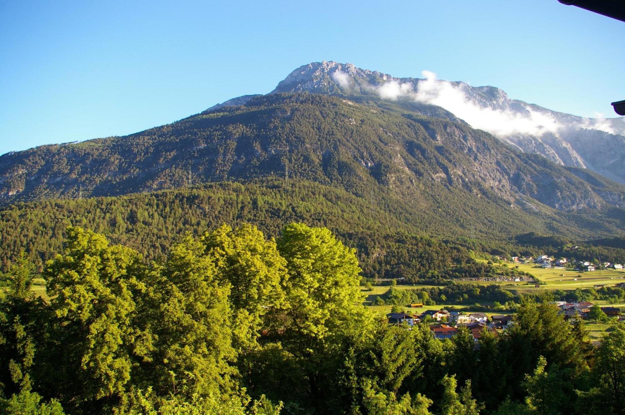 Thalerhof Hotel Roppen Quarto foto